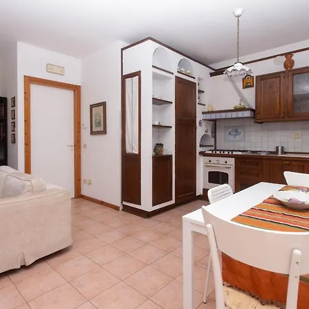 M294 - Marcelli, Bilocale Con Terrazzo A Due Passi Dal Mare